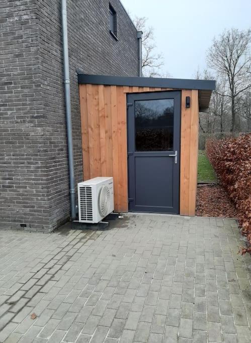 Elsloo  Vakantiehuis Eikzicht Gelegen Aan Het Bos מראה חיצוני תמונה